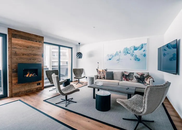 Navigare ホテル サース フェー